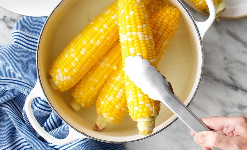 Best 5 Ways to Boil Sweet Corn in 2025: Explore Delicious Techniques!