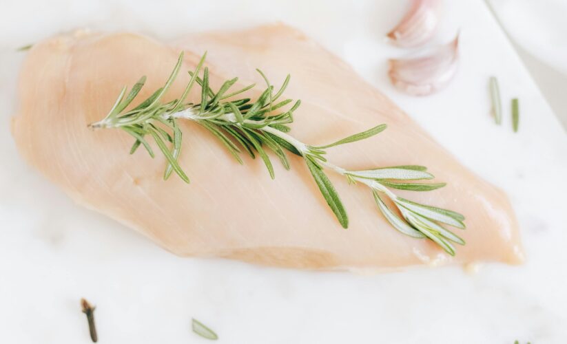 How to Easily Cook Frozen Chicken Breast: 5 Practical Methods for Quick Meals in 2025